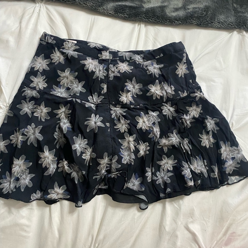 🤍3/35 Sunday Best floral skirt